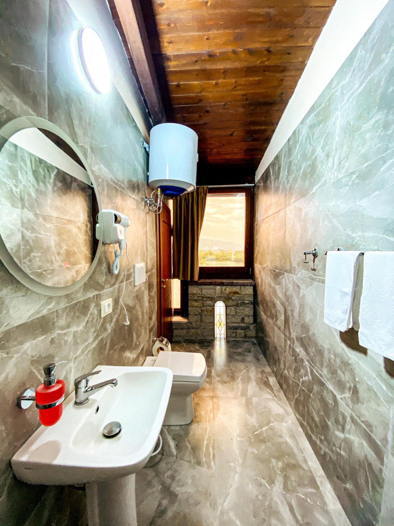 Hotel Iliria Canaj Room photo
