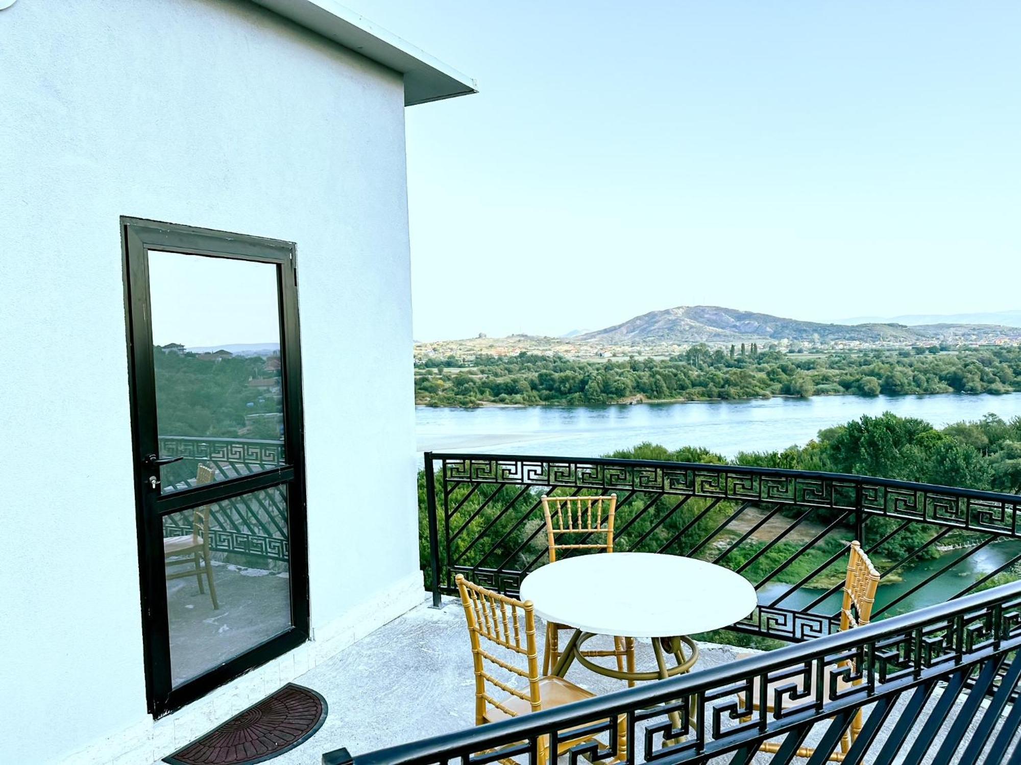 Hotel Iliria Canaj Exterior photo