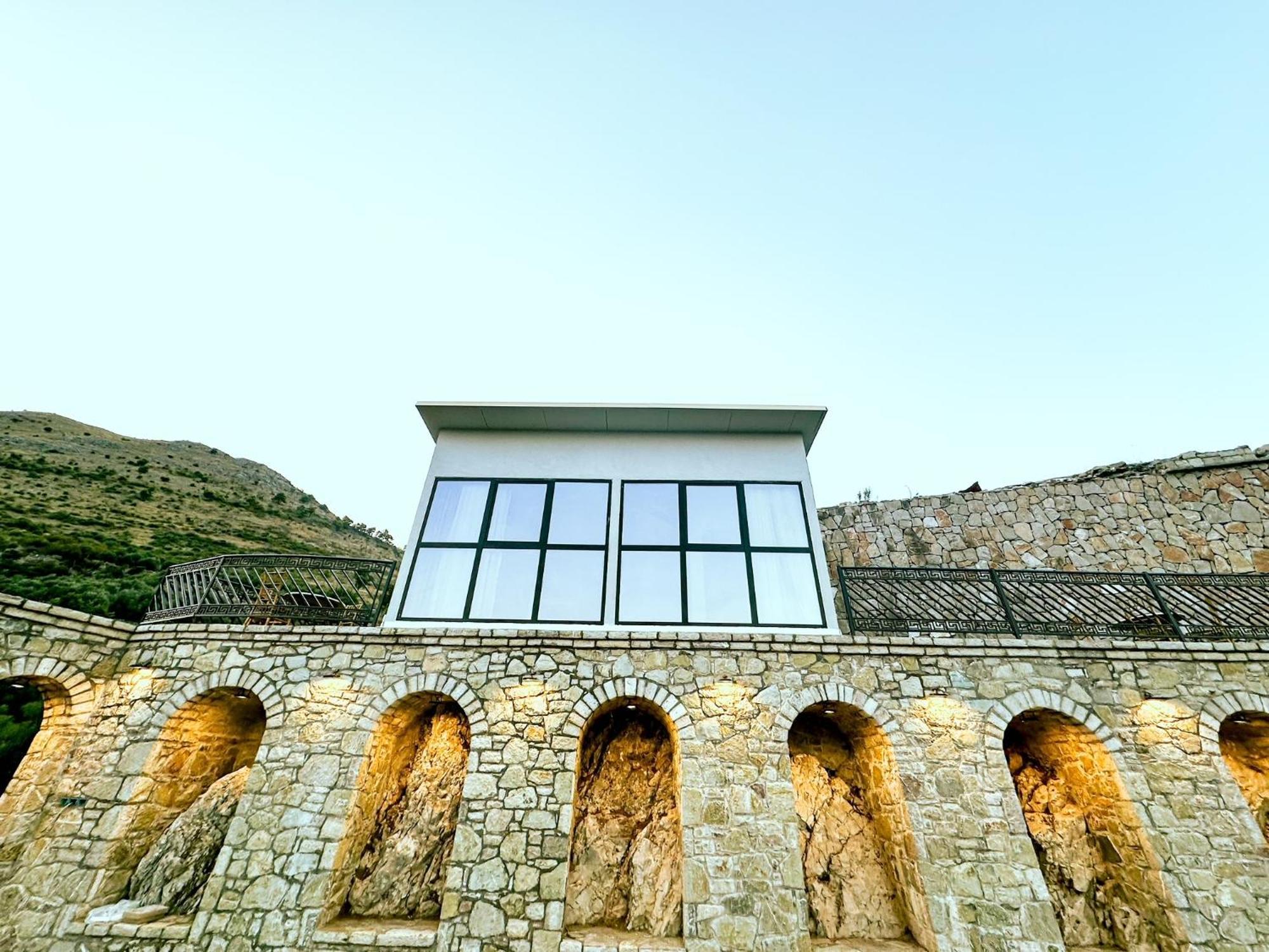 Hotel Iliria Canaj Exterior photo
